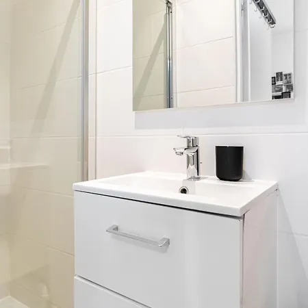 Appartamento Charming Near The Bastille Parigi